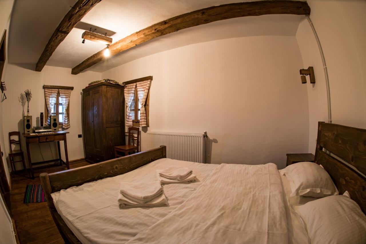Hotel Casa Strabunicului Partestii de Sus  Esterno foto