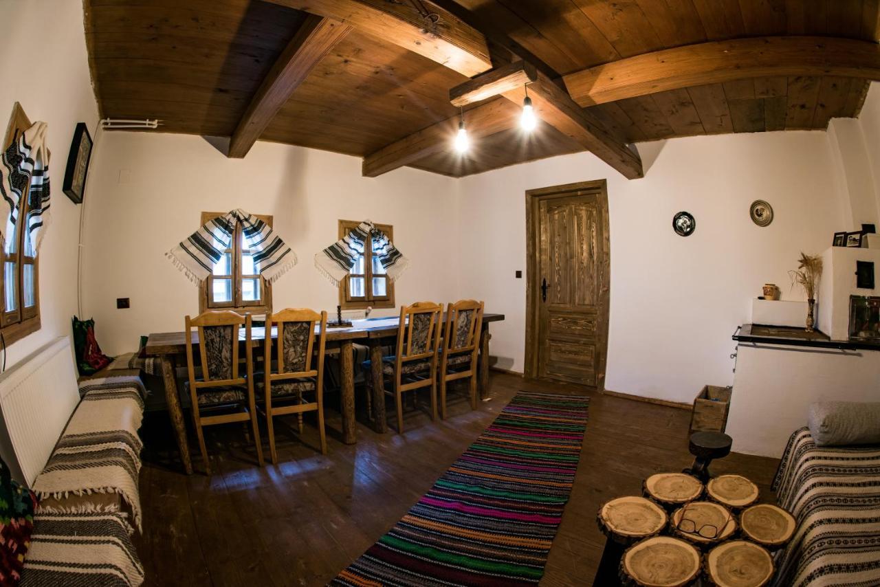 Hotel Casa Strabunicului Partestii de Sus  Esterno foto