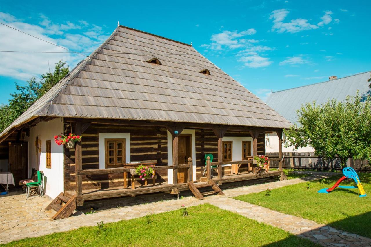 Hotel Casa Strabunicului Partestii de Sus  Esterno foto