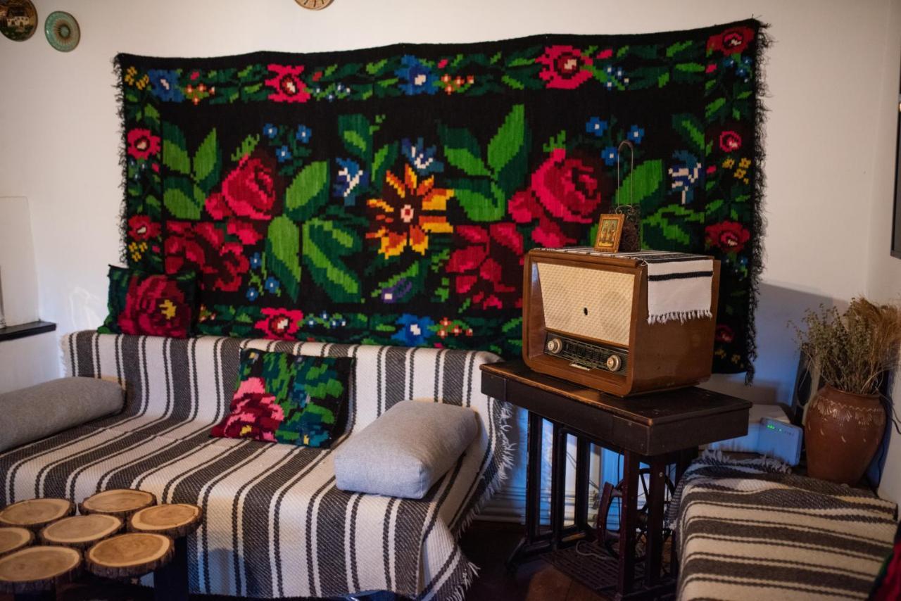 Hotel Casa Strabunicului Partestii de Sus  Esterno foto