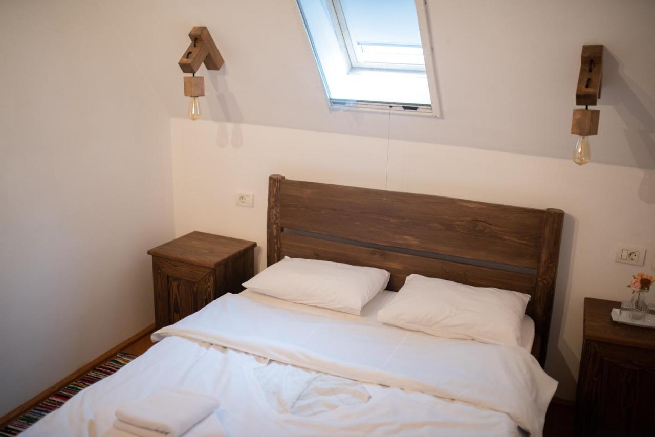 Hotel Casa Strabunicului Partestii de Sus  Esterno foto
